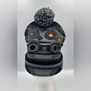 CultureFly Star Wars IG-88 Black And Gray Pompom Knit Beanie Unisex